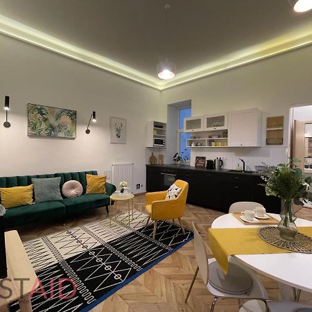 M10 Apartment - Hostaid Budapeszt Zewnętrze zdjęcie